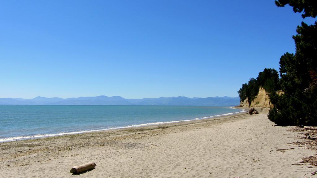 The Waters Villa Motueka ภายนอก รูปภาพ